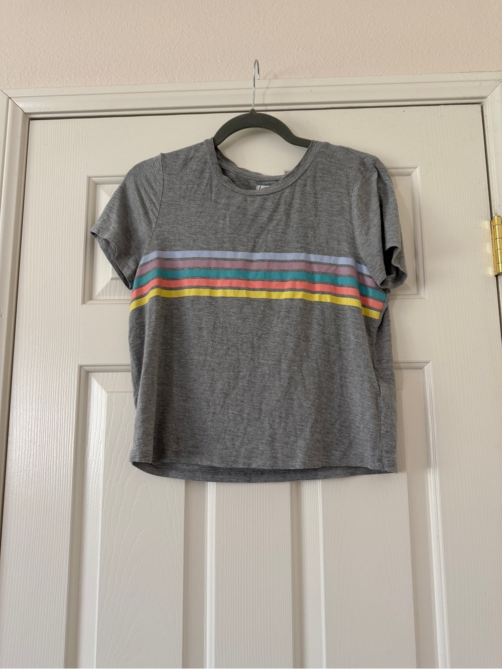 LOVE FIRE Gray & Rainbow Striped Top surfer skater costal sporty